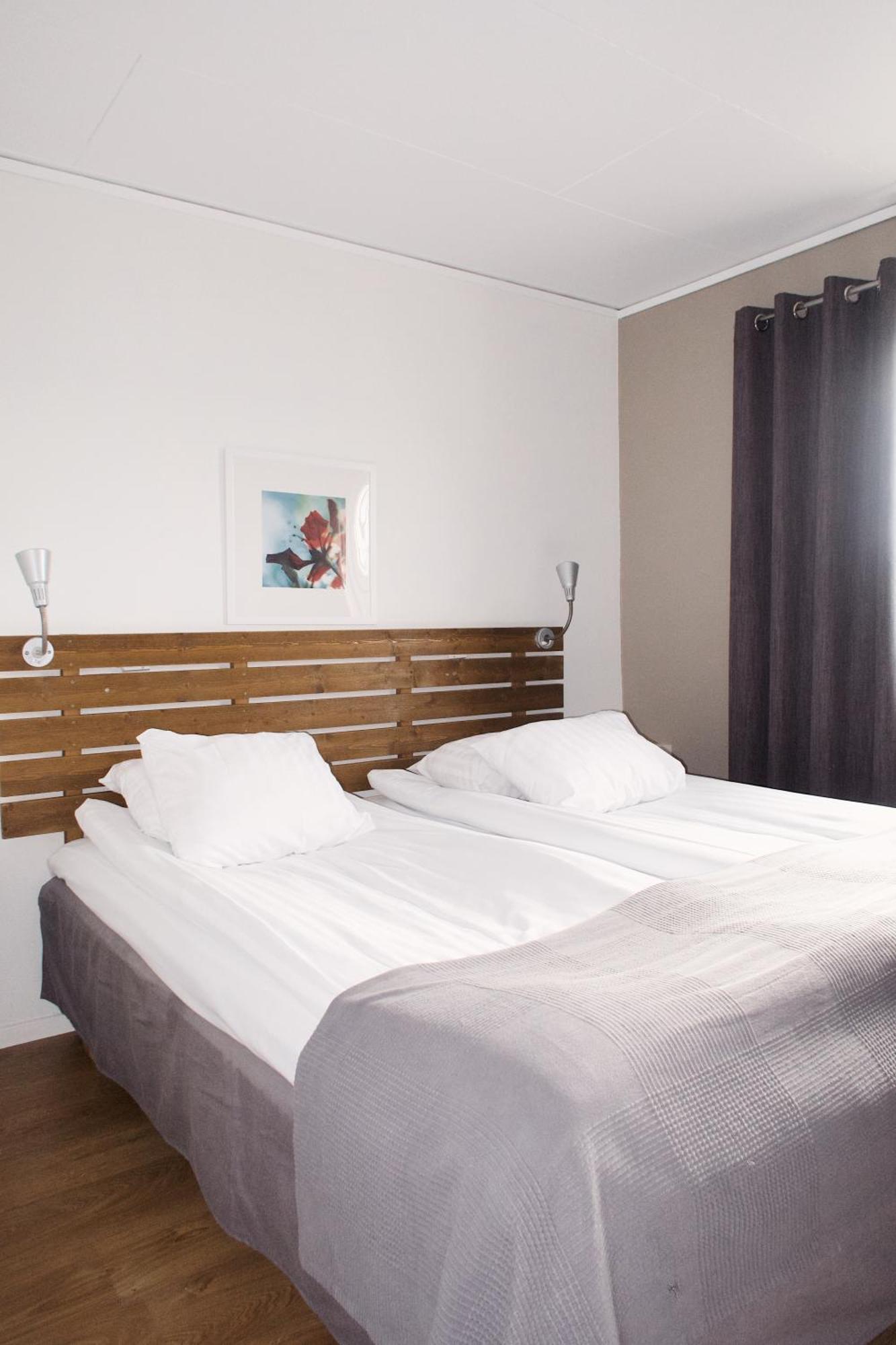 Hotel E-10 By First Kiruna Ngoại thất bức ảnh