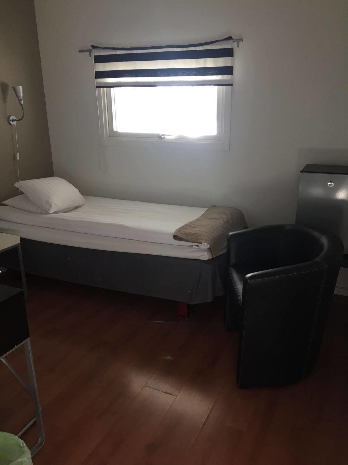Hotel E-10 By First Kiruna Ngoại thất bức ảnh