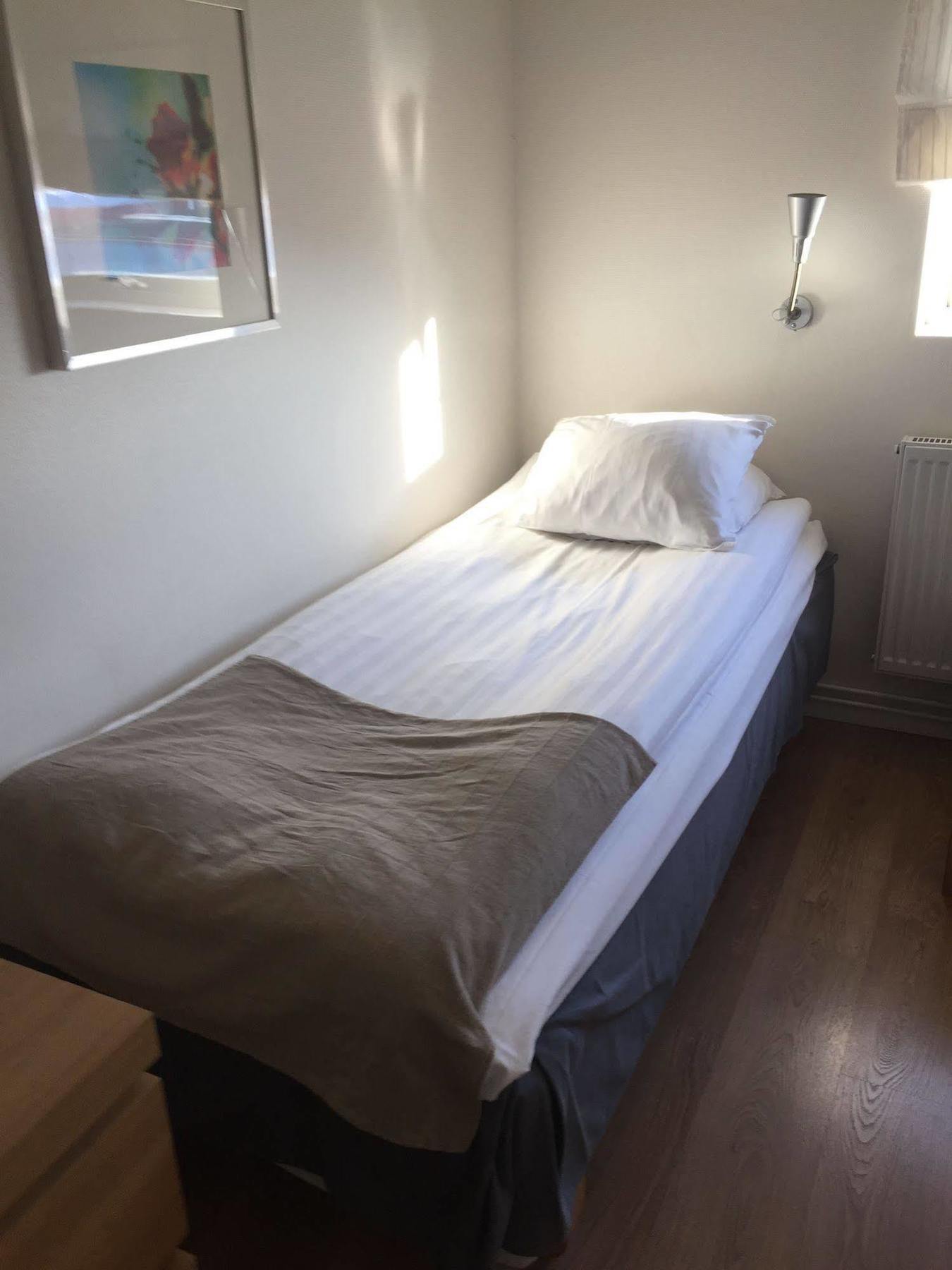 Hotel E-10 By First Kiruna Ngoại thất bức ảnh