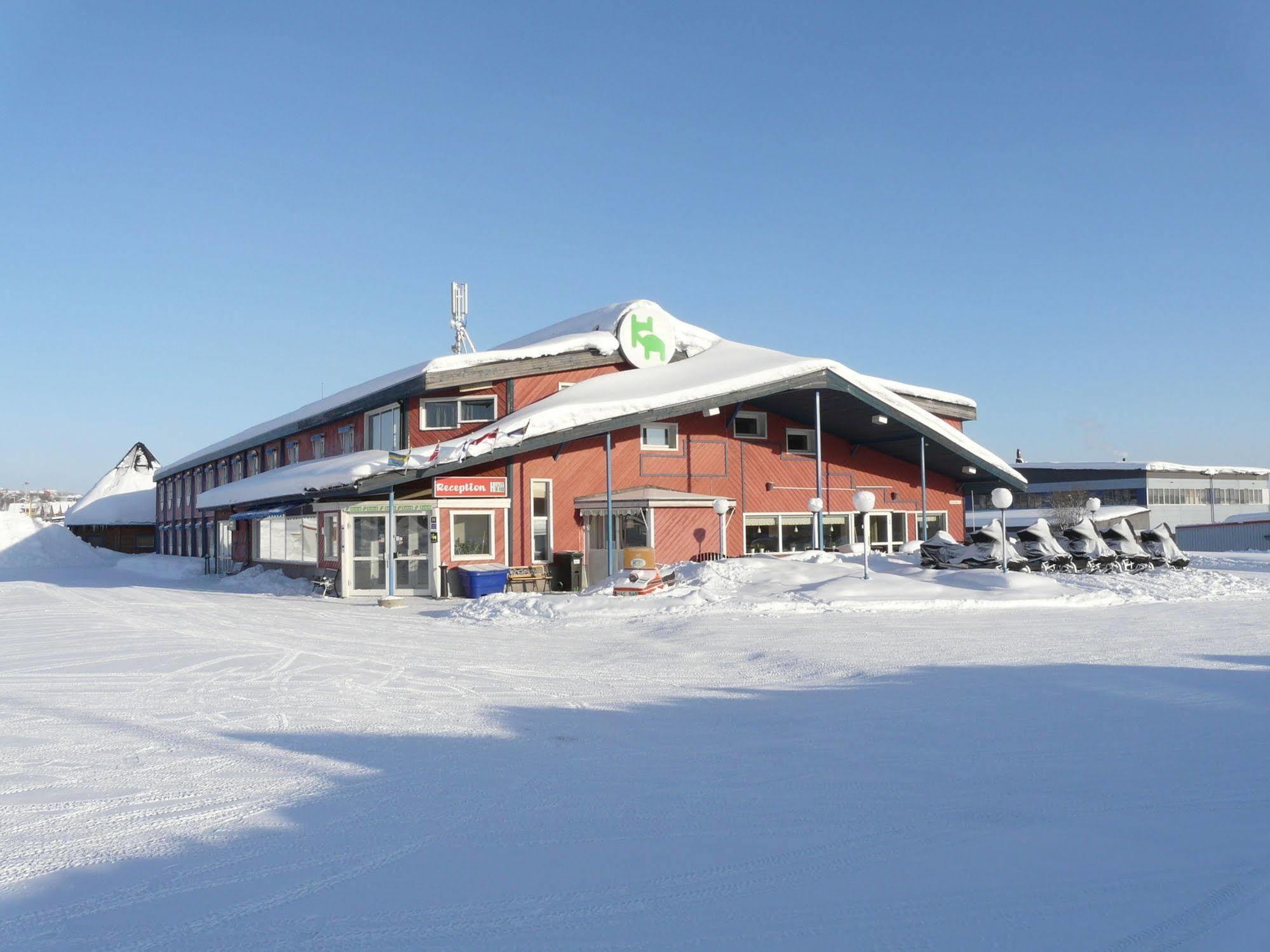Hotel E-10 By First Kiruna Ngoại thất bức ảnh